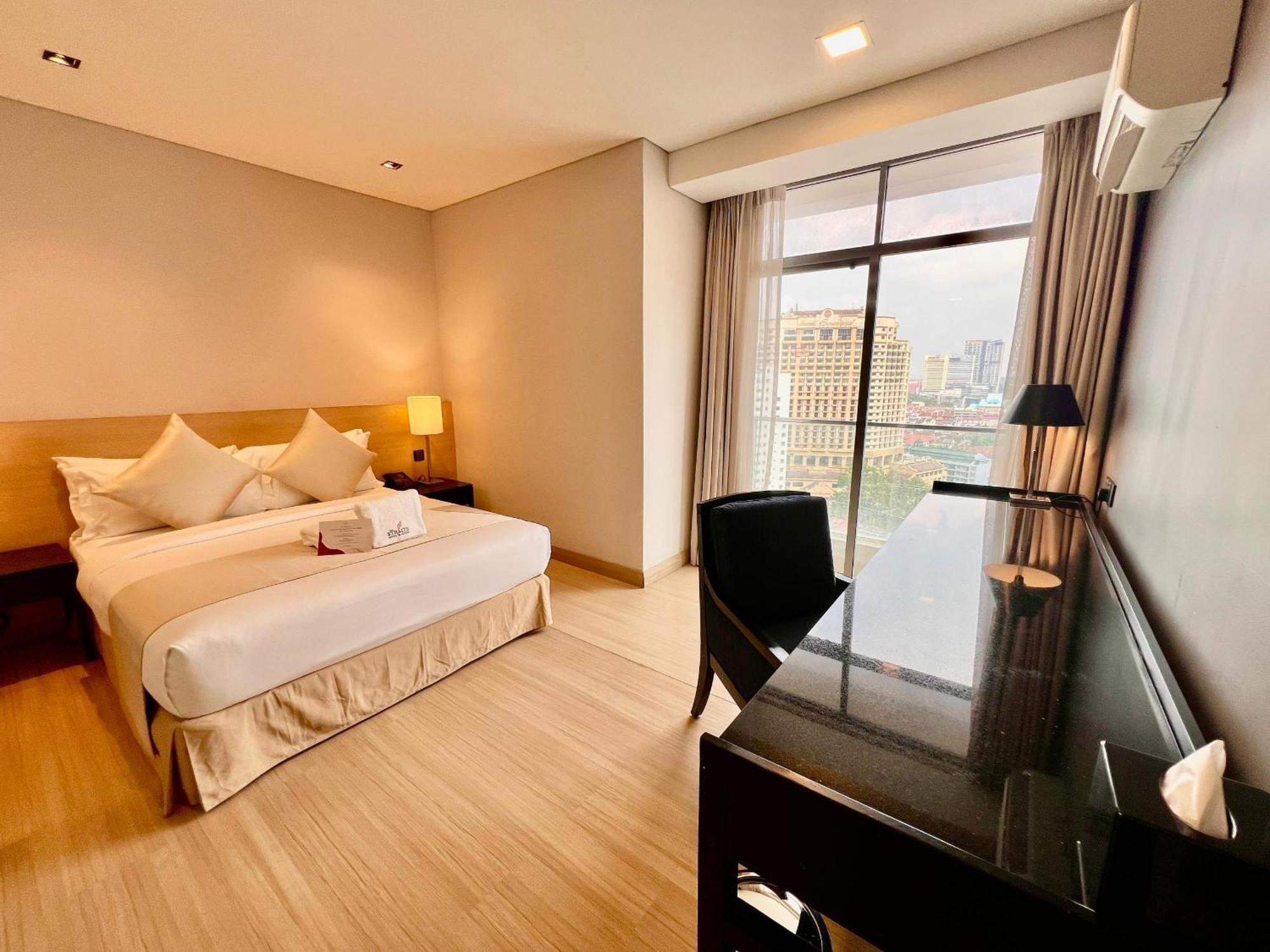 Asia Melaka Hotel Managed By The Straits Hotel & Suites Exterior photo